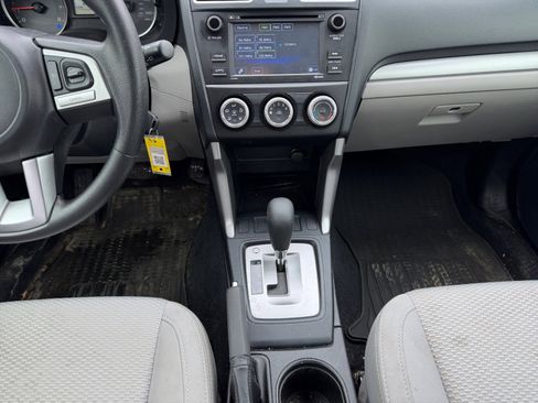 Used 2018 Subaru Forester 2.5i image 12