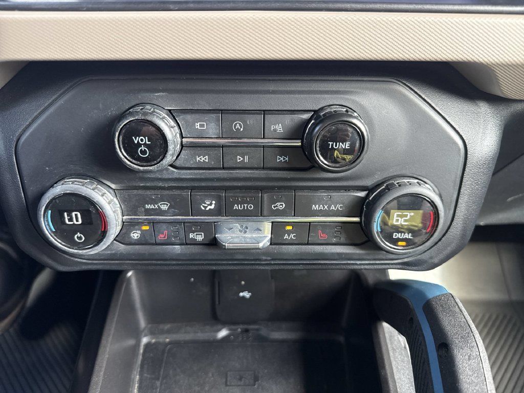 Used 2023 Ford Bronco Wildtrak AWD/4WD image 18