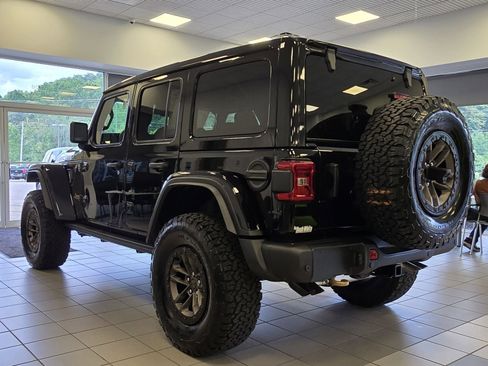 New 2025 Jeep Wrangler Unlimited Rubicon 392 image 8