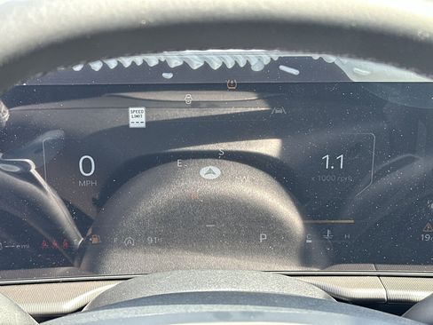 Used 2026 Kia Sportage SX FWD image 10