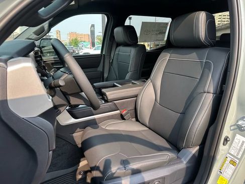 New 2026 Toyota Tundra SR5 AWD/4WD image 7