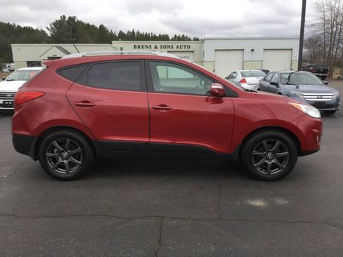 Used 2013 Hyundai Tucson GLS image 6