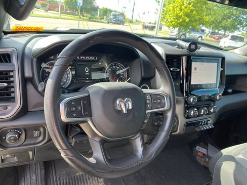 Used 2025 RAM 1500 Classic Warlock AWD/4WD image 9