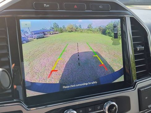 Used 2022 Ford F250 Lariat w/ Chrome Package AWD/4WD image 14