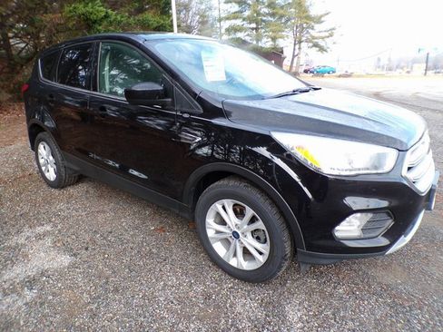 Used 2019 Ford Escape SE image 6