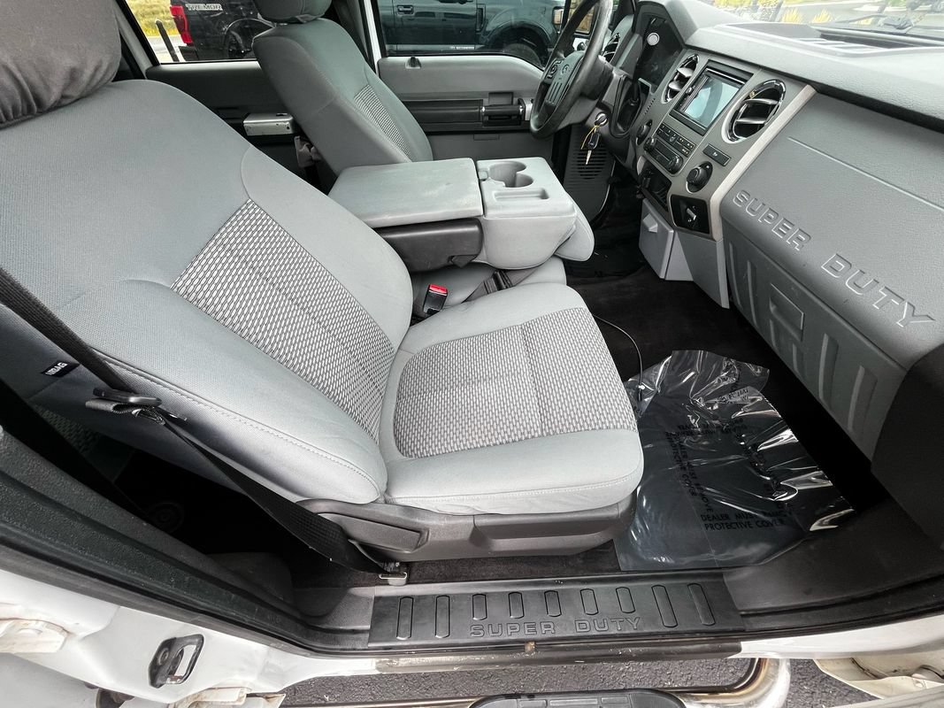 Used 2015 Ford F250 XLT AWD/4WD image 17