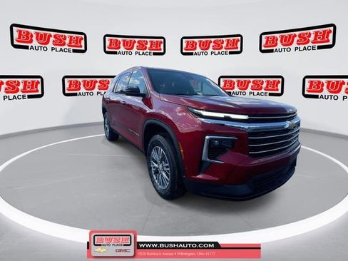 New 2025 Chevrolet Traverse LT w/ Enhanced Driving Package image 4