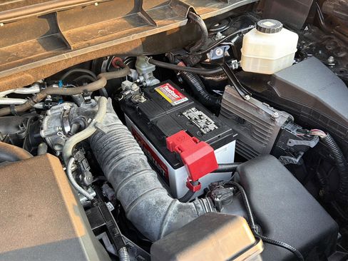 Used 2021 Toyota Highlander XSE FWD image 37