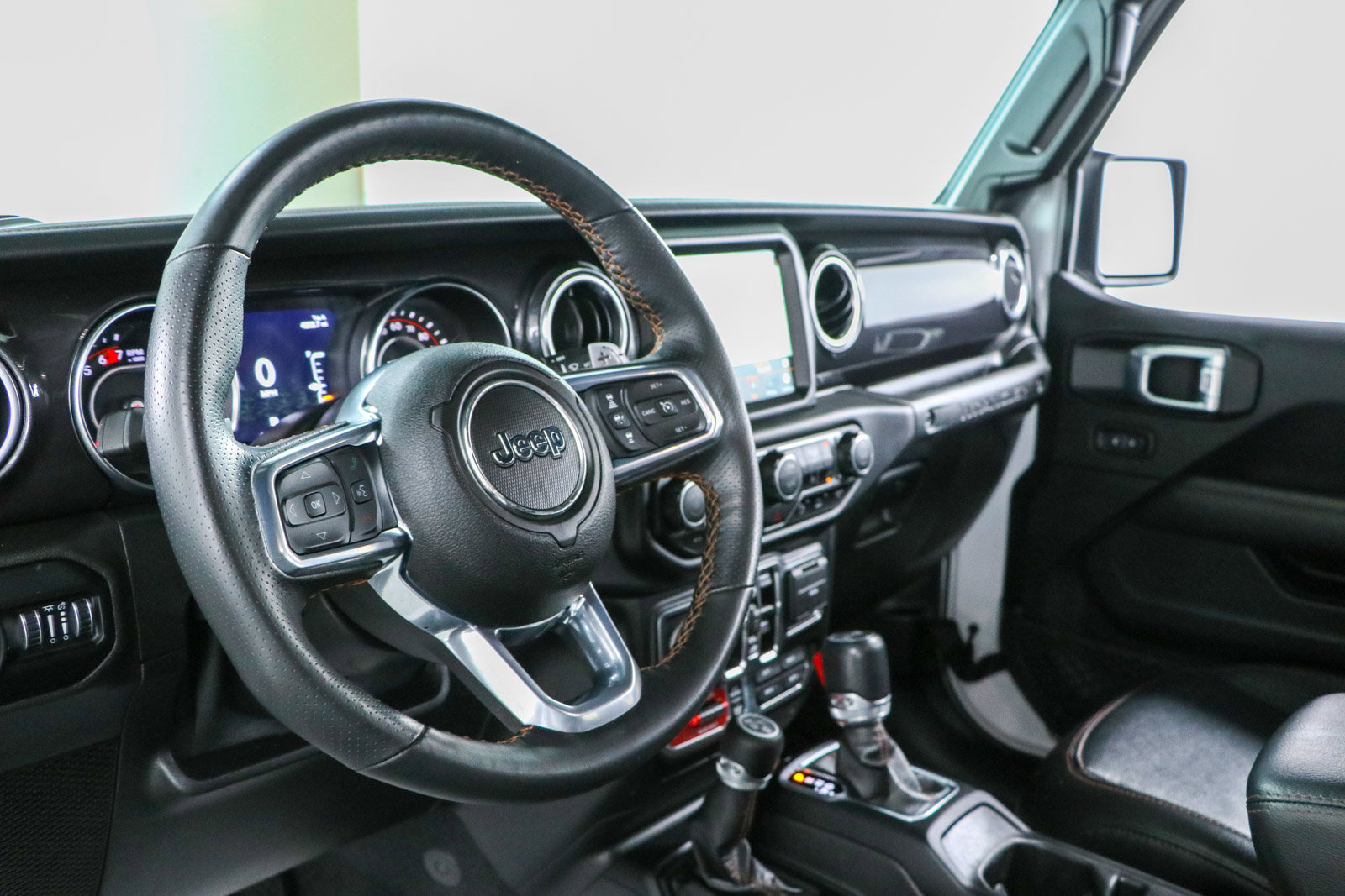 Used 2022 Jeep Wrangler Unlimited Rubicon w/ Dual Door Group (Lowers Only) AWD/4WD image 22