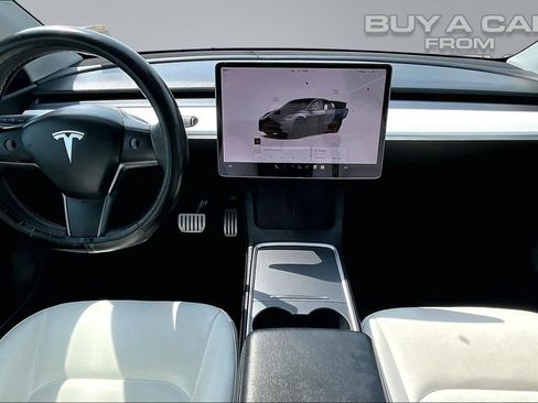 Used 2022 Tesla Model Y Performance AWD/4WD image 16