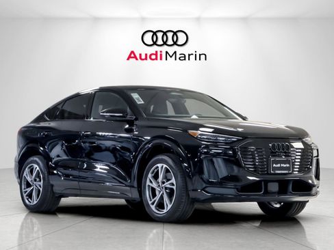 New 2027 Audi Q6 e-tron Premium Plus image 7