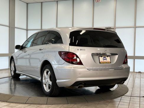 Used 2008 Mercedes-Benz R 350 4MATIC image 5