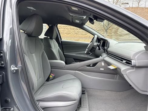 New 2026 Hyundai Elantra Sport image 28