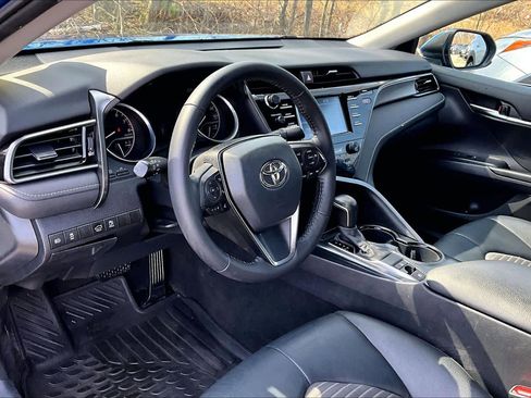 Used 2020 Toyota Camry SE AWD/4WD image 16