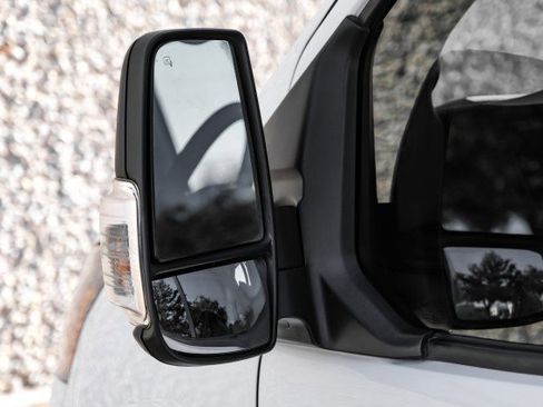 Used 2022 Ford Transit 250 Medium Roof image 38