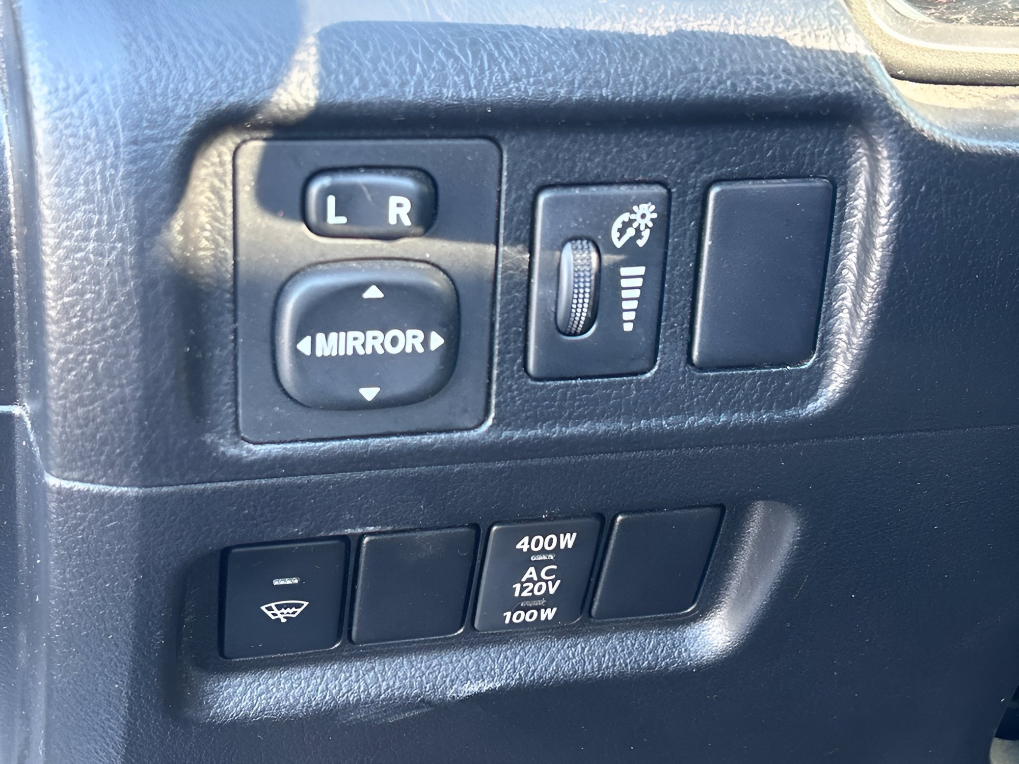 Used 2017 Toyota 4Runner TRD Off-Road Premium AWD/4WD image 21