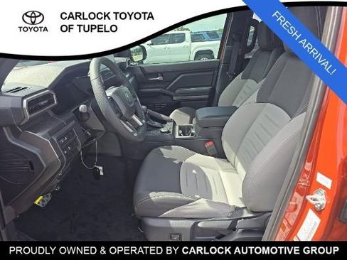 Used 2025 Toyota Tacoma TRD Sport RWD image 6