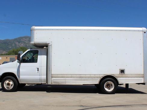 Used 2007 Ford E-450 and Econoline 450 RWD image 66