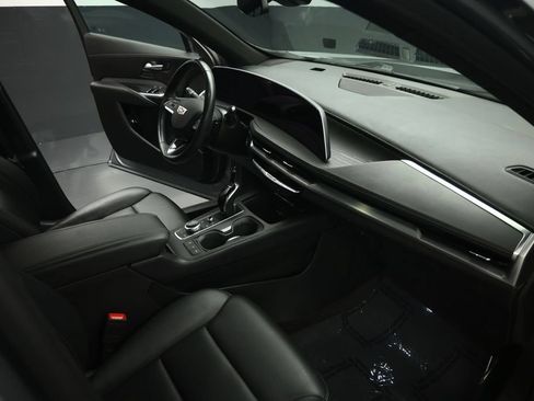 Used 2024 Cadillac XT4 Premium Luxury FWD image 55