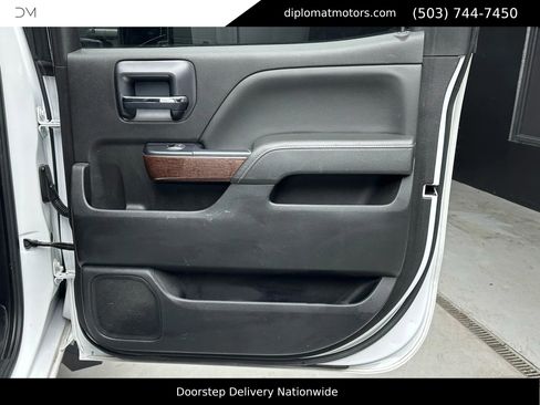 Used 2019 GMC Sierra 3500 SLT image 25