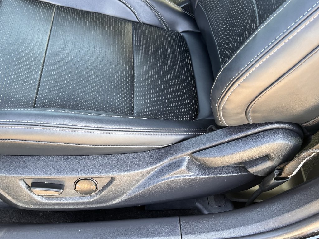 Used 2025 Ford Mustang GT Premium RWD image 23