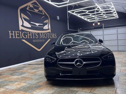 Used 2025 Mercedes-Benz C 300 Sedan image 2