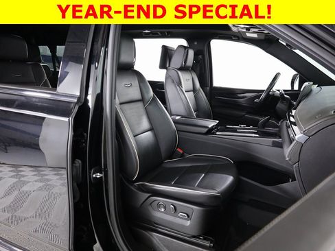 Used 2021 Cadillac Escalade ESV Sport w/ Driver Assist Tech Package image 33
