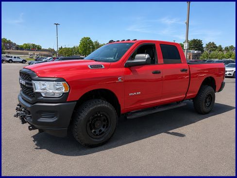 Certified 2021 RAM 2500 Tradesman AWD/4WD image 1