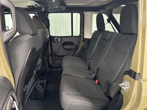 New 2025 Jeep Wrangler Unlimited Rubicon image 10