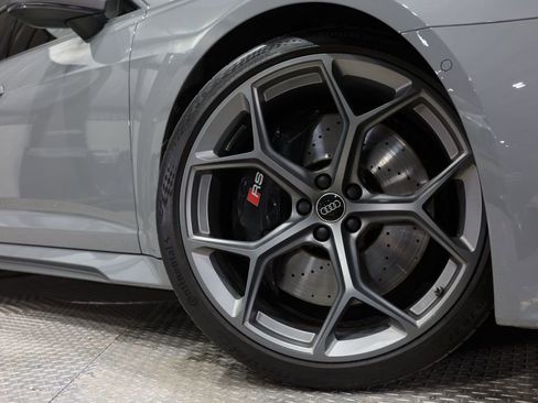 Used 2025 Audi RS 6 performance w/ Blue RS Design Package Plus image 8