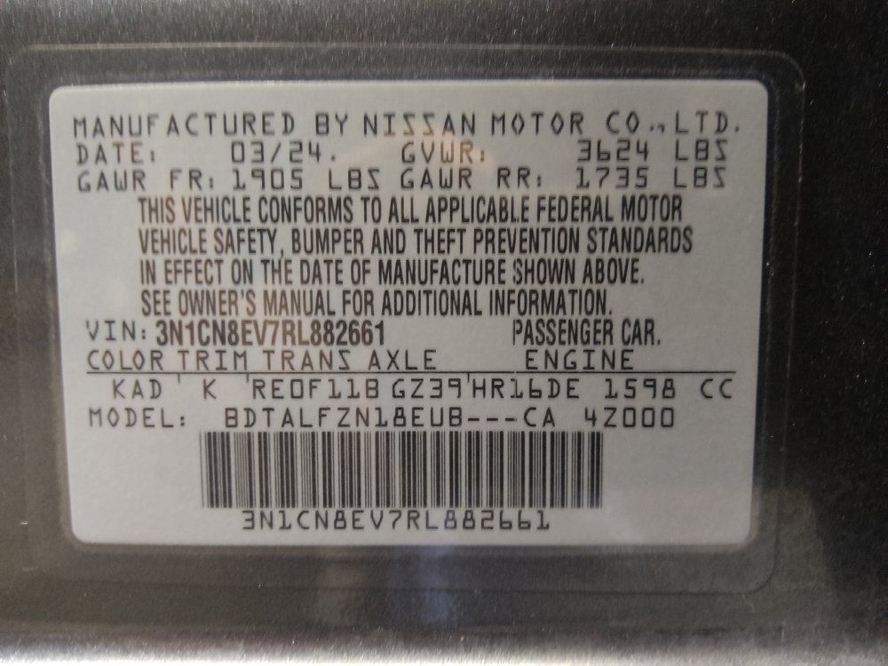 Used 2024 Nissan Versa SV FWD image 33