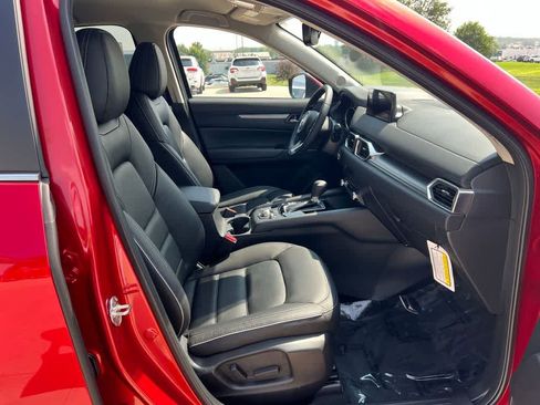 Used 2025 MAZDA CX-5 AWD 2.5 S w/ Preferred Package image 17