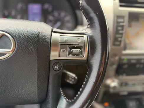 Used 2016 Lexus GX 460 w/ Premium Package AWD/4WD image 53