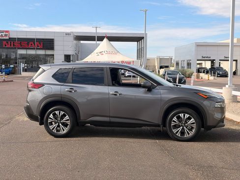 Certified 2023 Nissan Rogue SV FWD image 7