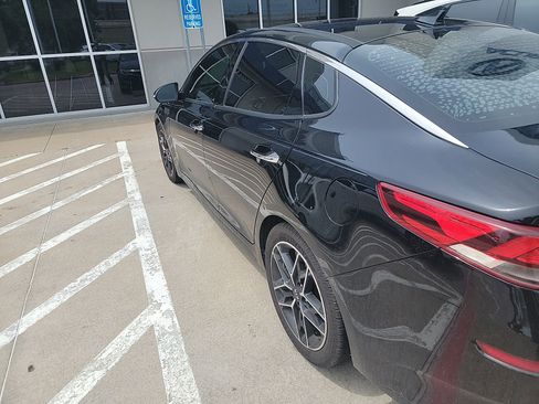 Used 2020 Kia Optima SE FWD image 5