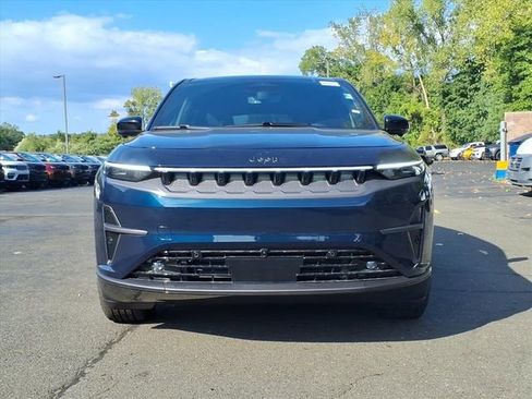 New 2025 Jeep Wagoneer S Limited image 8