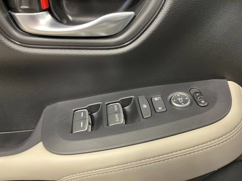 New 2027 Honda HR-V EX-L image 13