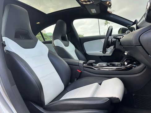 Used 2020 Mercedes-Benz CLA 35 AMG 4MATIC image 9