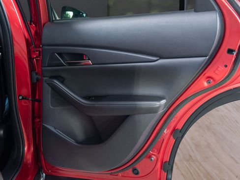 Used 2024 MAZDA CX-30 AWD 2.5 S w/ Preferred Package image 16