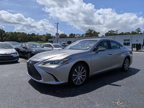Used 2021 Lexus ES 350 w/ Premium Package FWD image 7