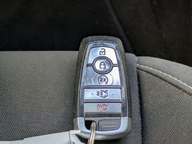 Used 2019 Ford Mustang Convertible w/ Equipment Group 101A RWD image 26