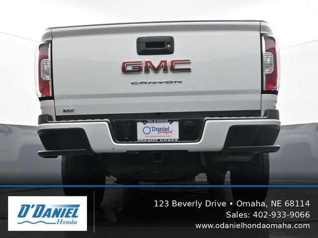 Used 2022 GMC Canyon Elevation w/ Trailering Package RWD image 11