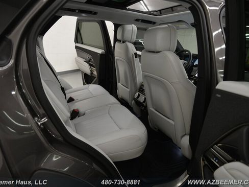 Used 2024 Land Rover Range Rover Sport SE image 23