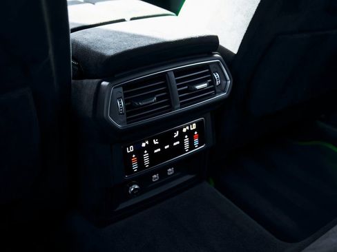 Used 2024 Lamborghini Urus Performante image 61