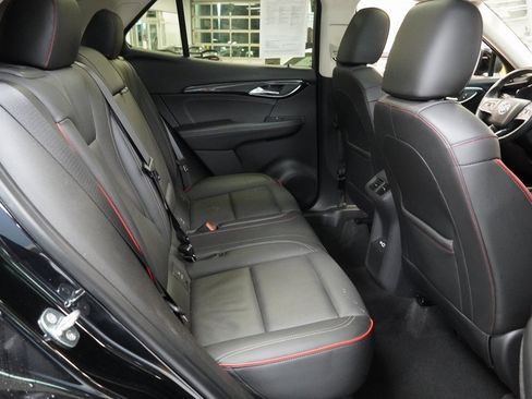 Used 2022 Buick Envision Essence w/ Technology Package II image 31