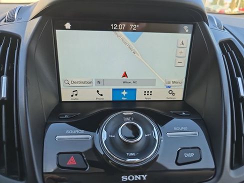 Used 2017 Ford Escape Titanium image 24