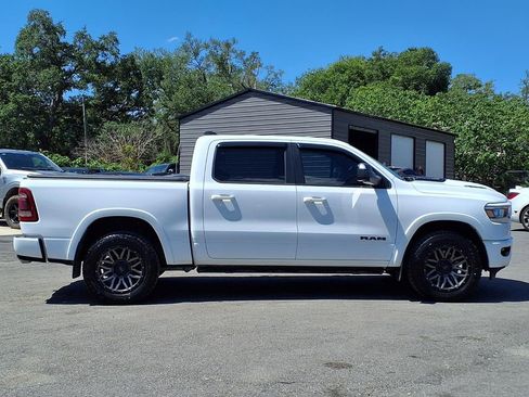 Used 2022 RAM 1500 Laramie AWD/4WD image 8