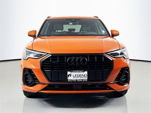 Used 2022 Audi Q3 2.0T Premium Plus w/ Premium Plus Package image 2