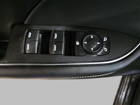 Used 2023 Buick Envision Preferred w/ Sport Touring Package image 27