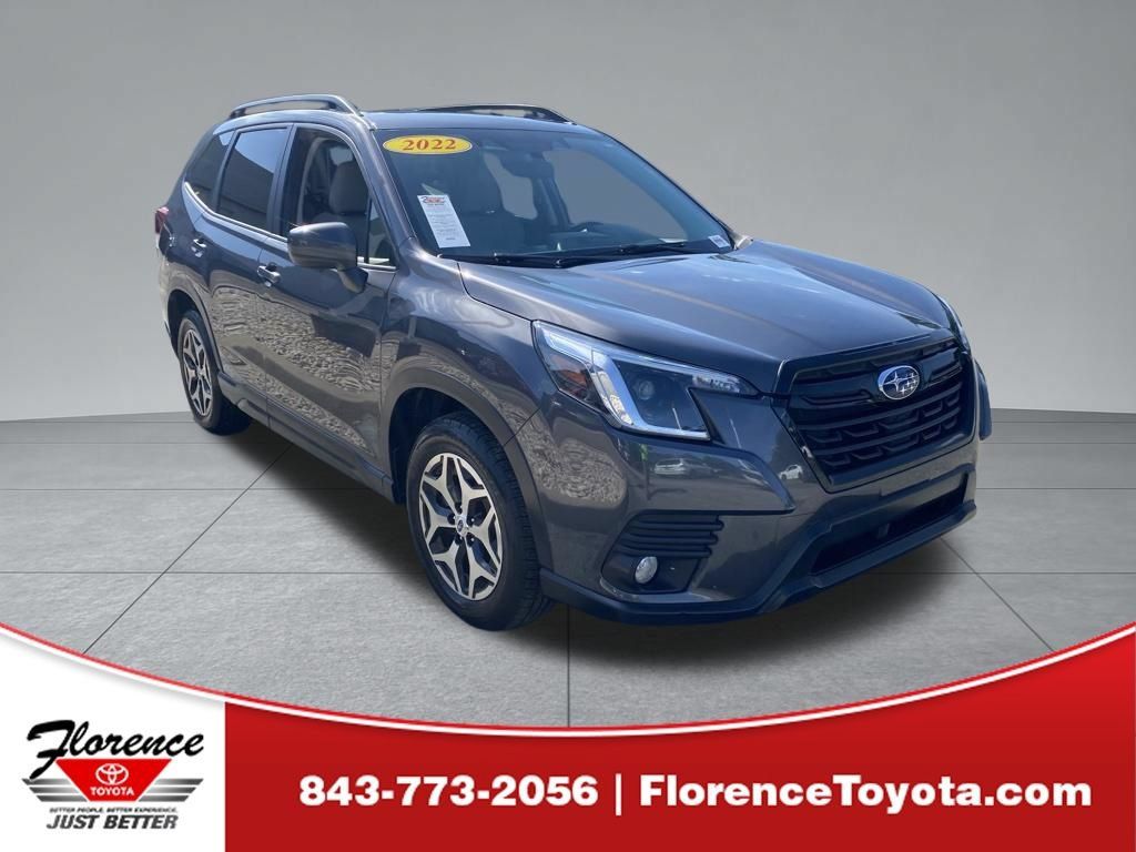 Used 2022 Subaru Forester Premium AWD/4WD image 1